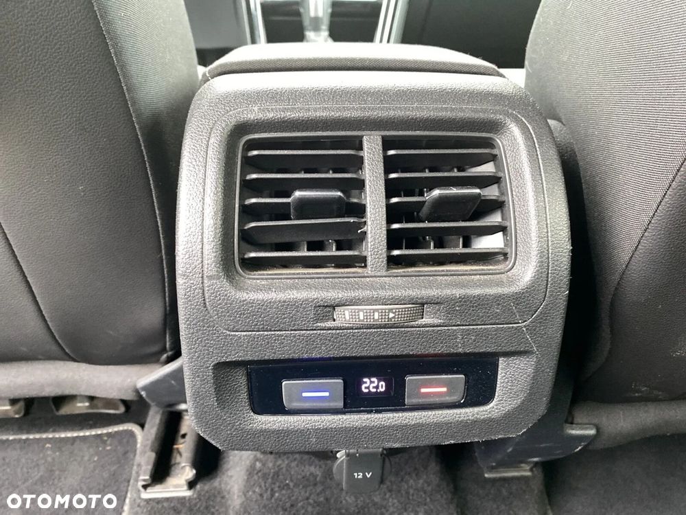Volkswagen Touran 1.5 TSI EVO Highline DSG - 20