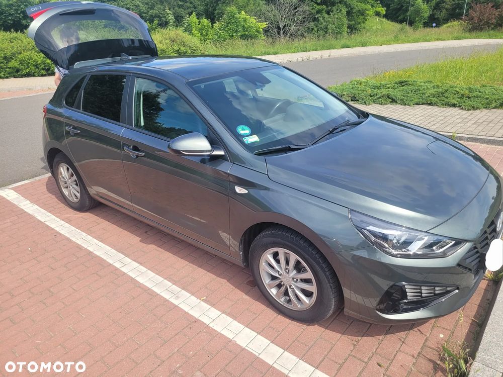 Hyundai i30 1.5 DPI Smart - 2