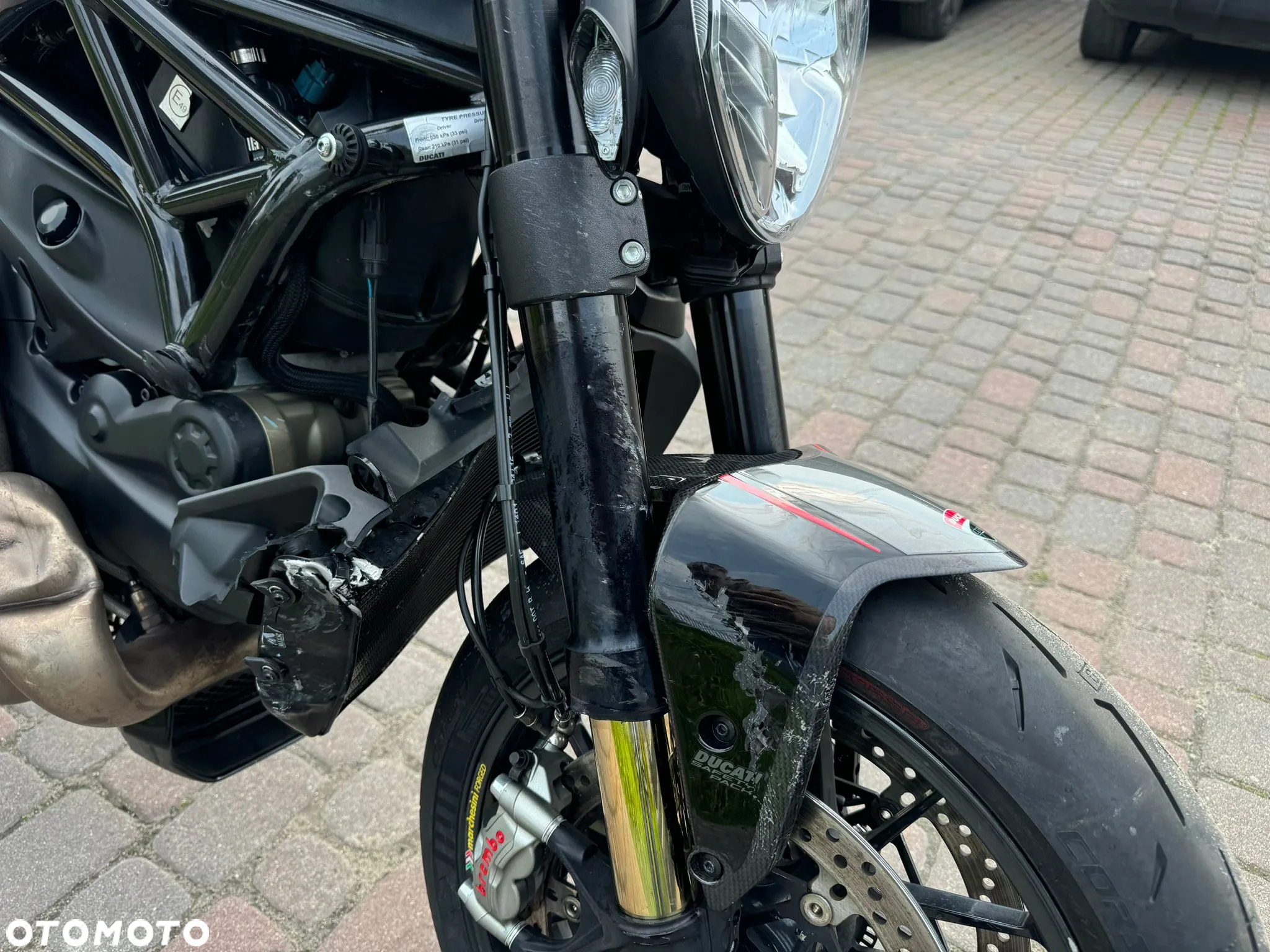Ducati Monster - 8