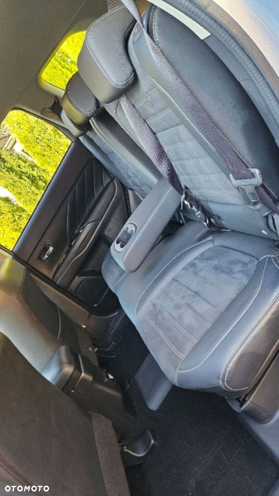 Mitsubishi Outlander - 21