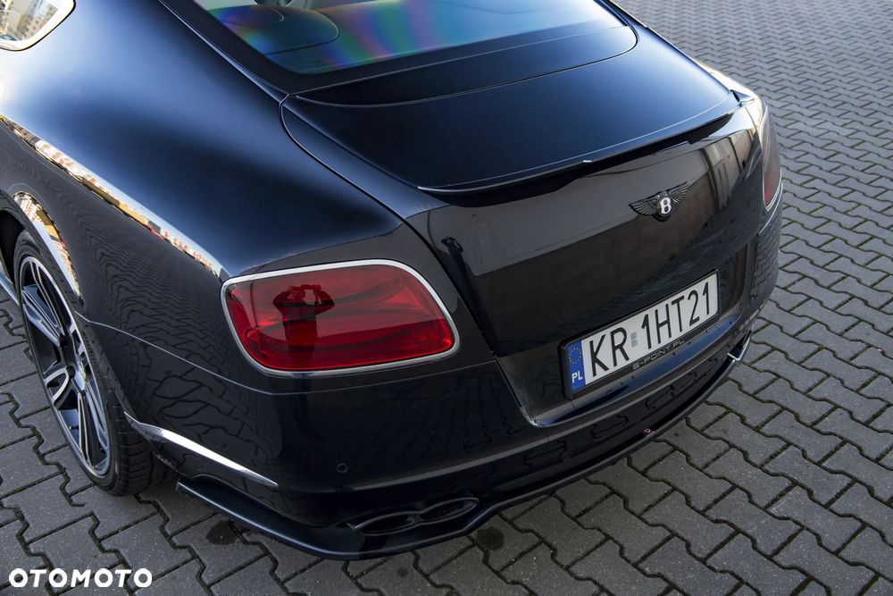 Bentley Continental GT - 15