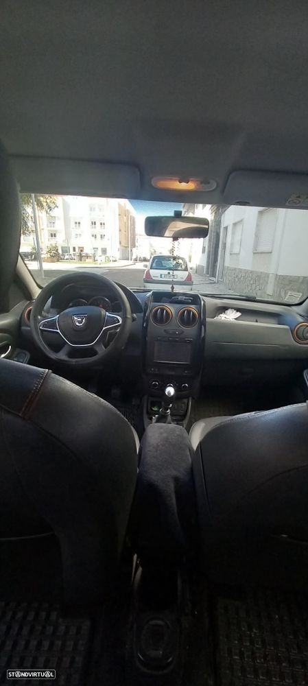 Dacia Duster 1.2 TCe SL Explorer - 5