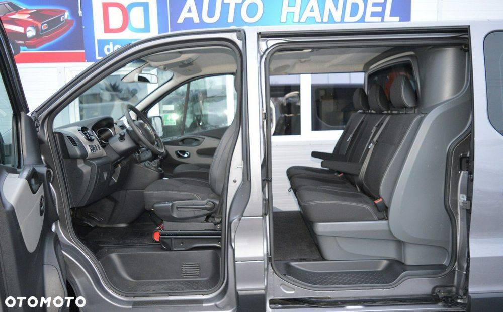 Renault Trafic - 16