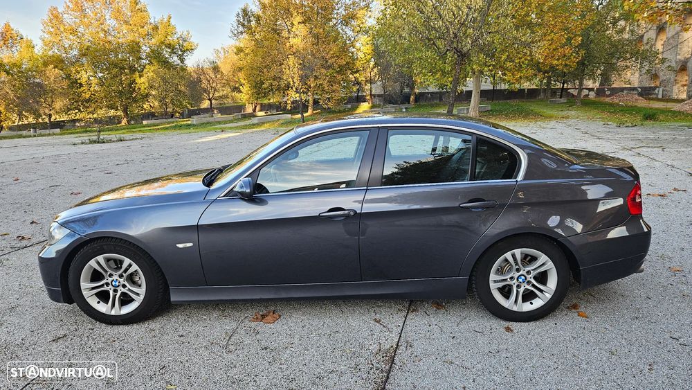 BMW 320 d Exclusive - 1