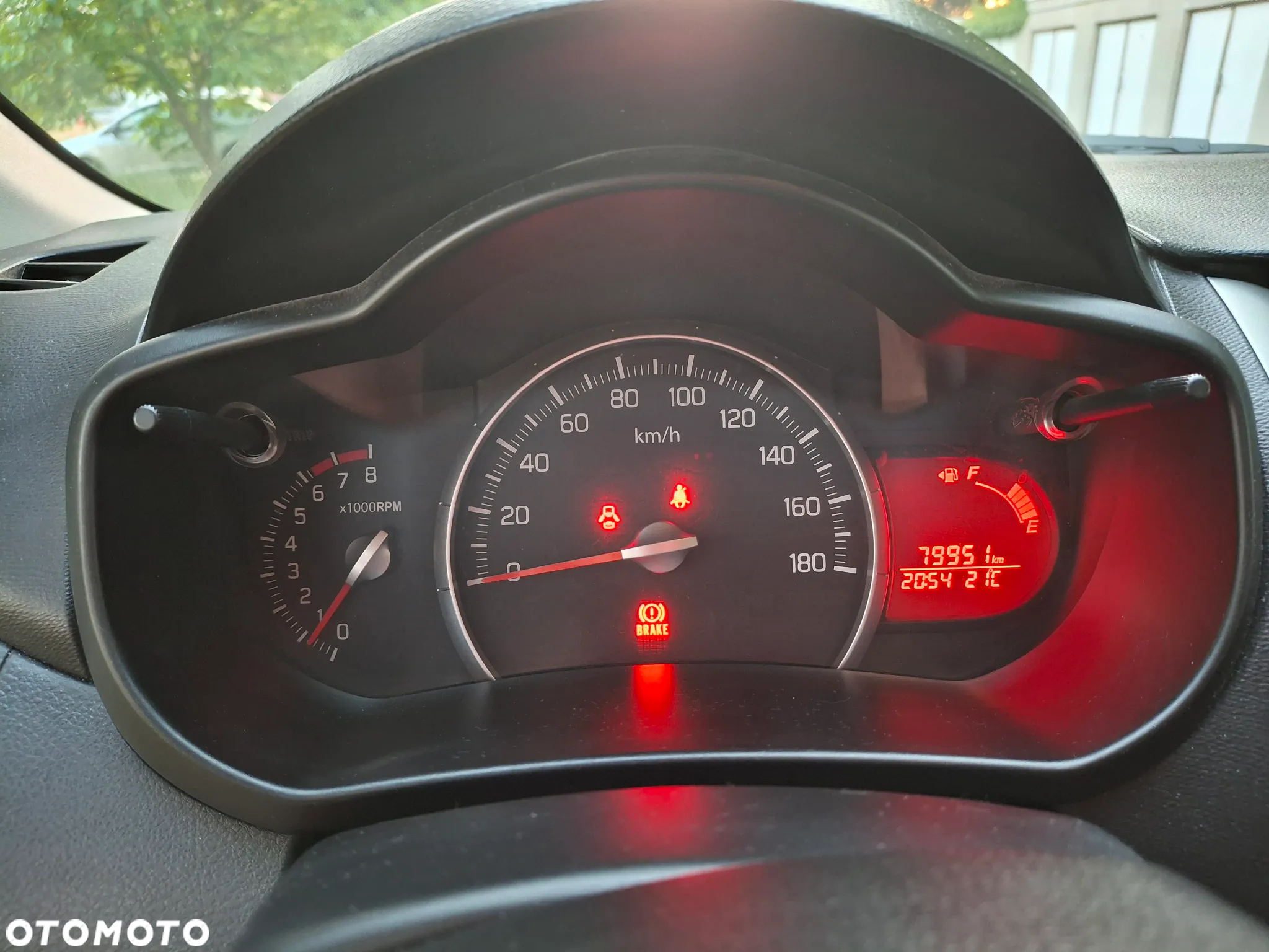 Suzuki Celerio 1.0 Premium - 10