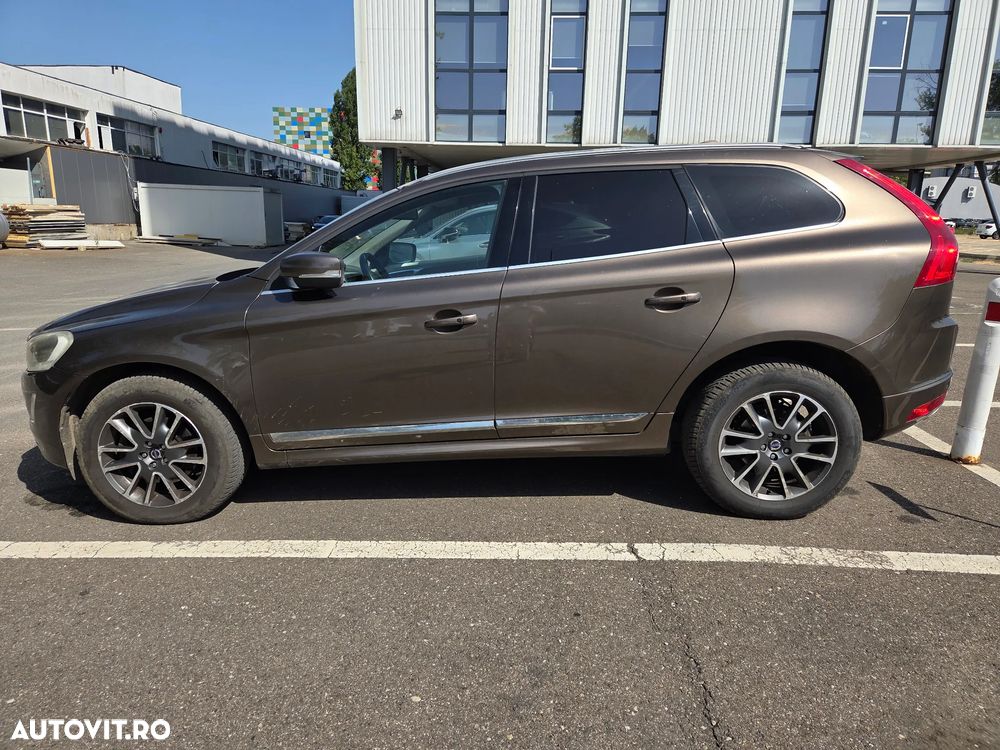 Volvo XC 60 D4AWD Summum - 3