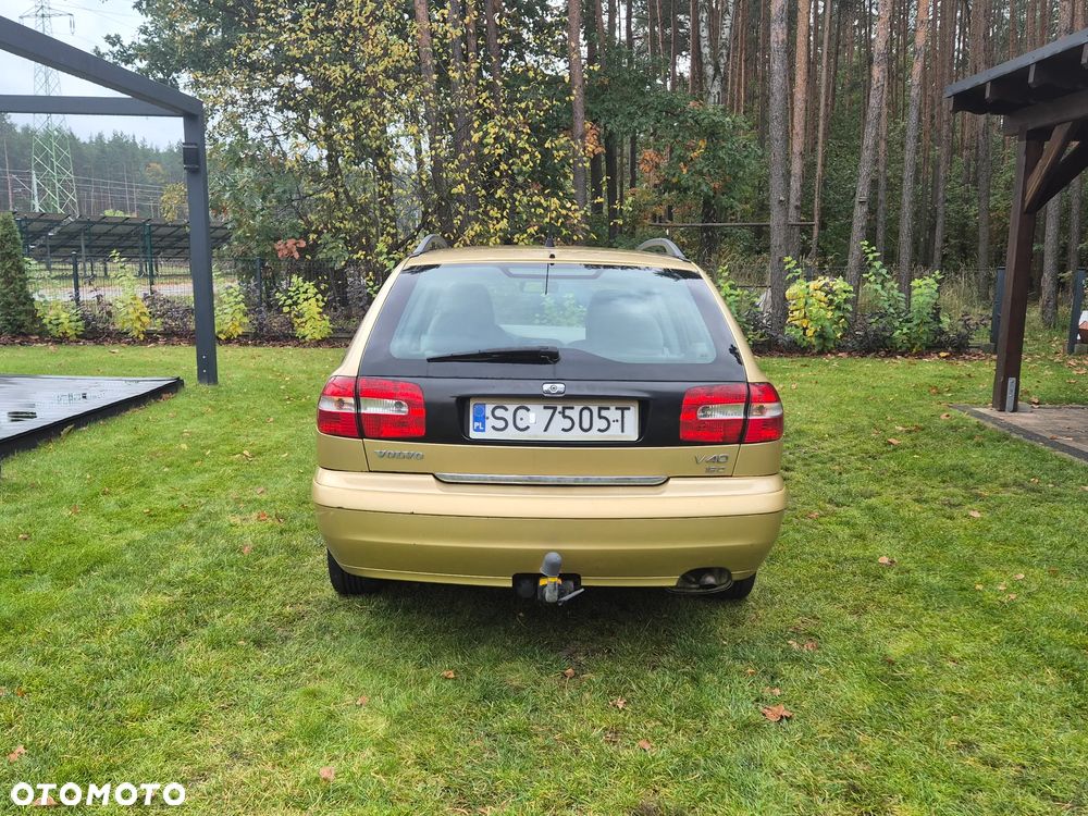Volvo V40 - 4