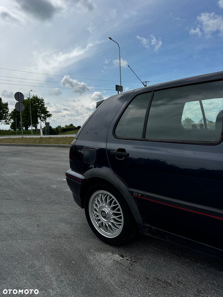 Volkswagen Golf 1.9 GTD TD - 3