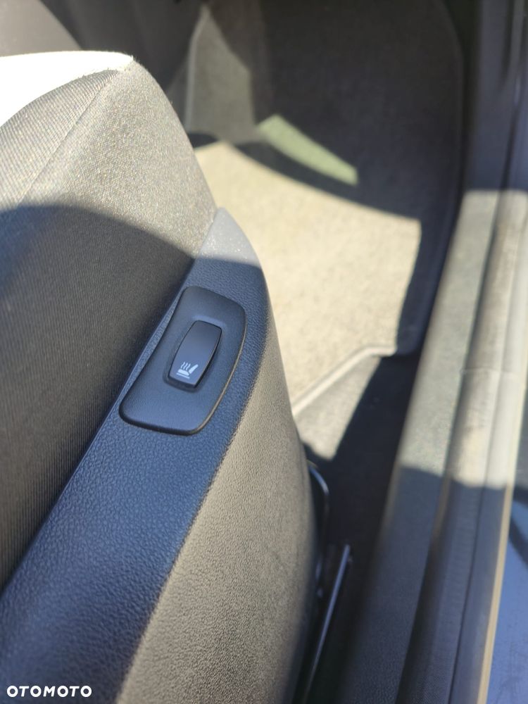 Renault Captur 1.5 dCi Energy Life - 10