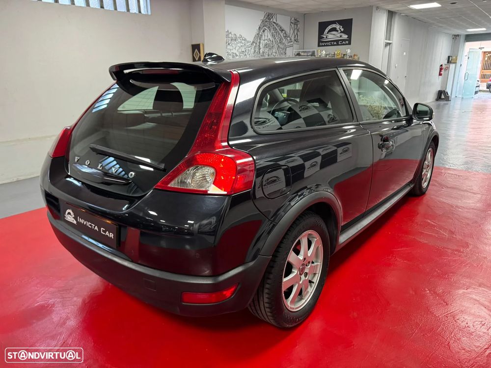 Volvo C30 2.0 D R-Design - 8