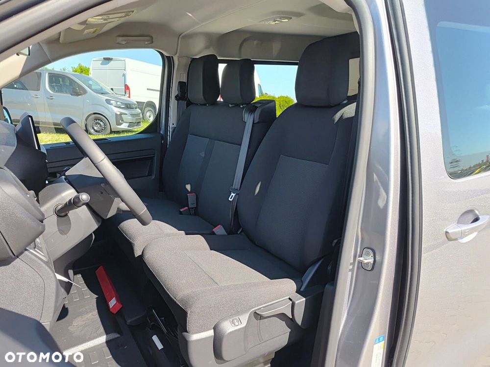 Opel Vivaro - 25