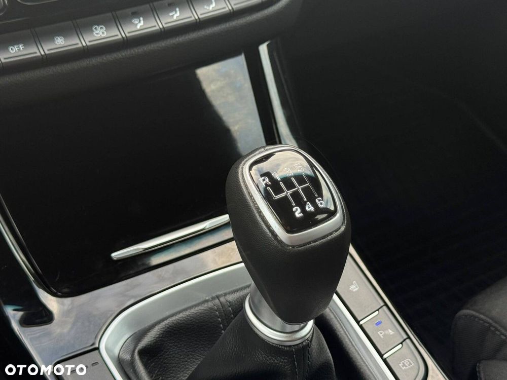 Hyundai i30 1.5 T-GDI 48V Smart - 19