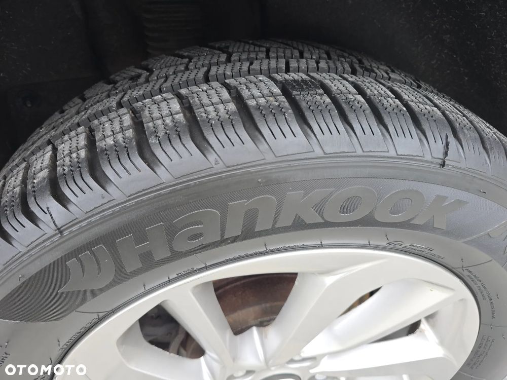 Hyundai Tucson 2.0 CRDi 2WD Style - 34