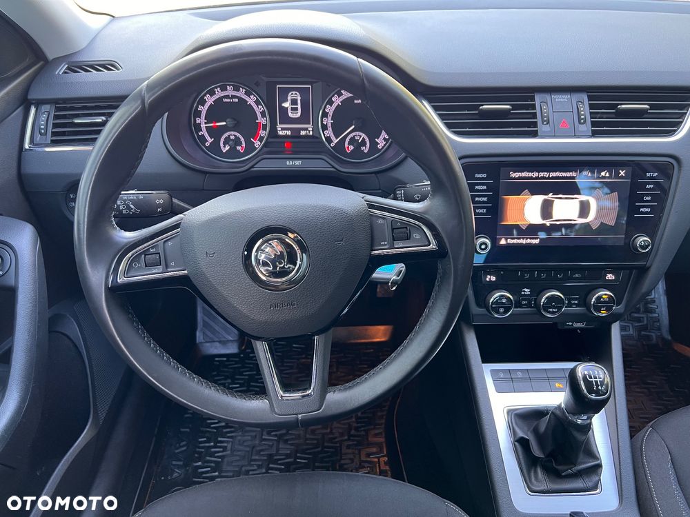 Skoda Octavia 1.6 TDI SCR Ambition - 5