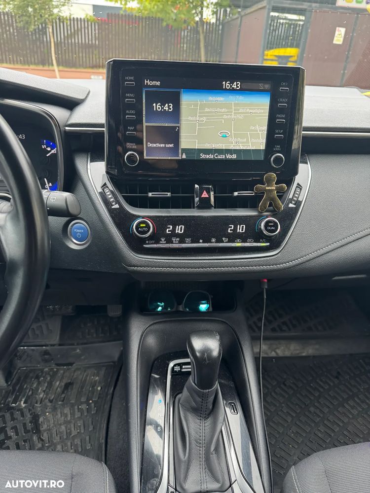 Toyota Corolla - 7