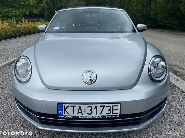 Volkswagen New Beetle - 4