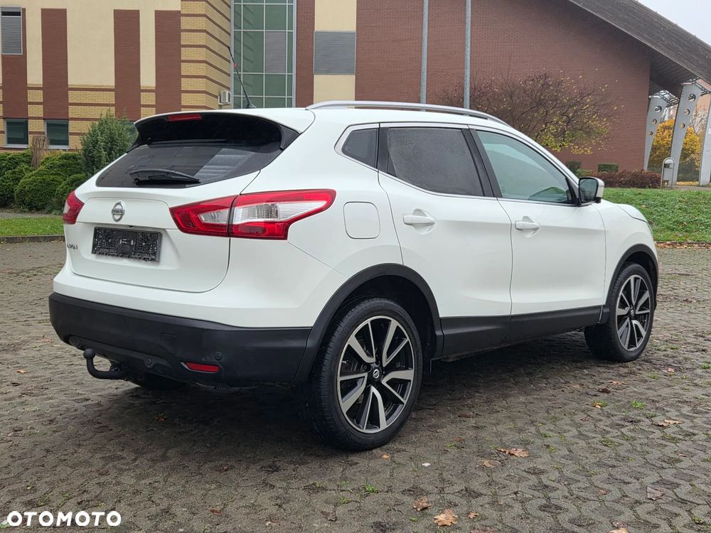 Nissan Qashqai 1.6 dCi 4 x 4 DPF Start/Stop I-Way - 3