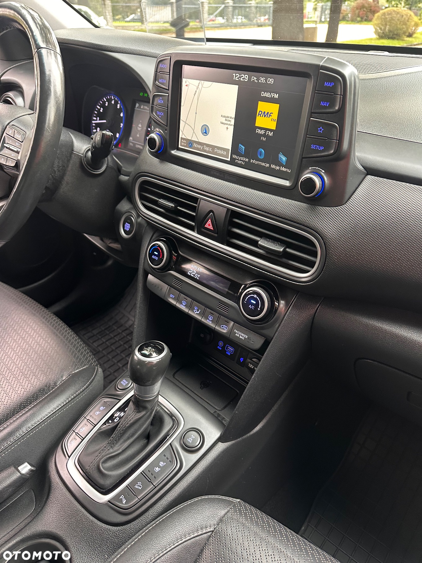 Hyundai Kona 1.6 T-GDI DCT 4WD Premium - 33