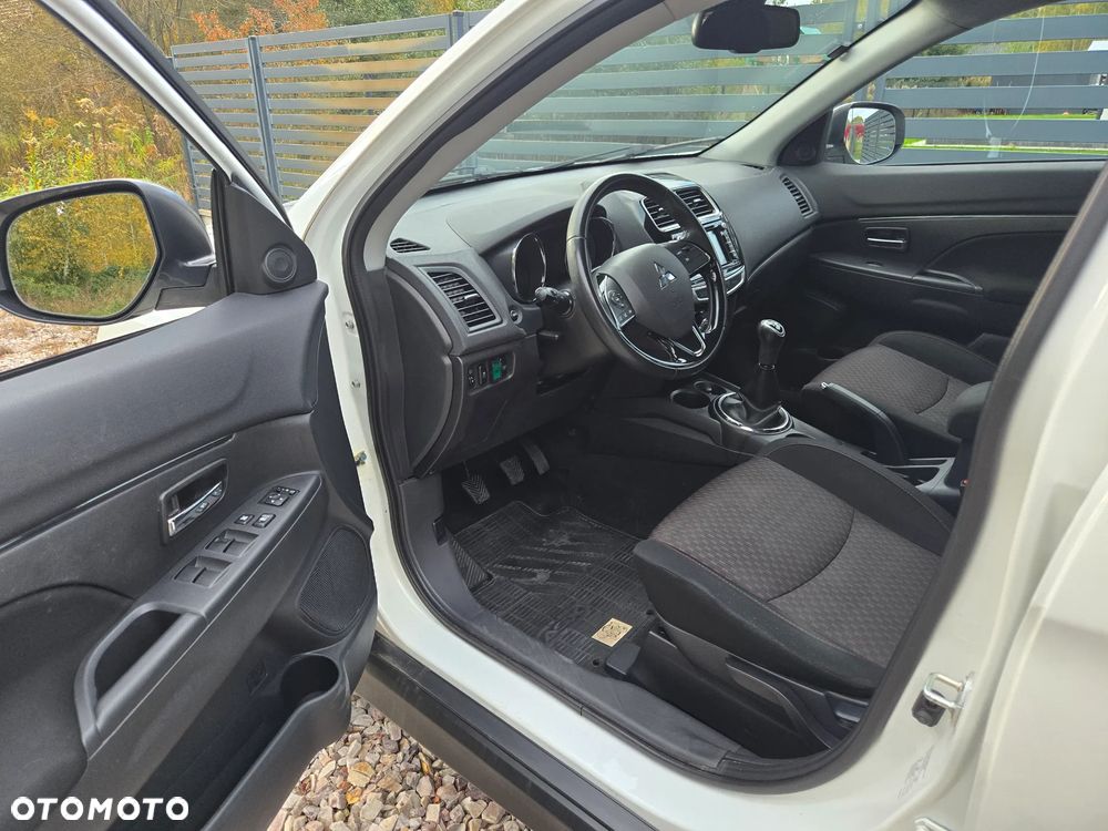 Mitsubishi ASX 1.6 Intense Plus Blue Edition - 22