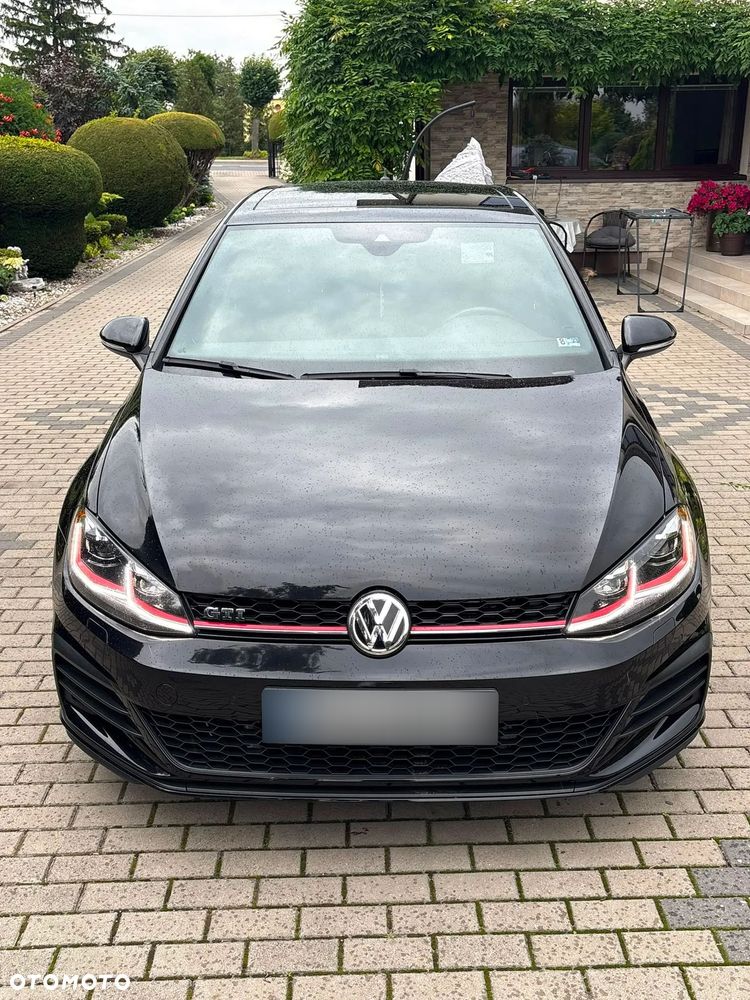 Volkswagen Golf GTI (BlueMotion Technology) Performance - 6