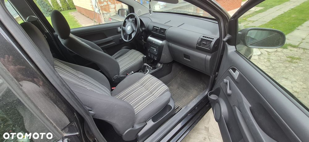 Volkswagen Fox - 14