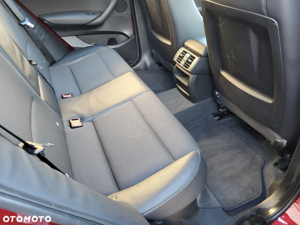 BMW X3 xDrive30d Sport-Aut - 16