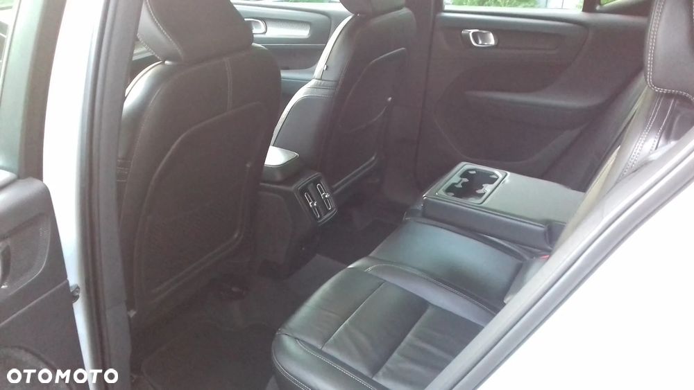 Volvo XC 40 - 13