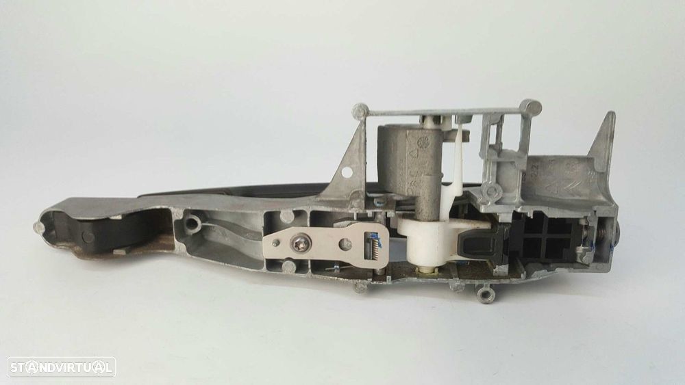 PUXADOR EXTERIOR FRENTE DIREITO PEUGEOT PARTNER KASTEN CONFORT L2 - 3