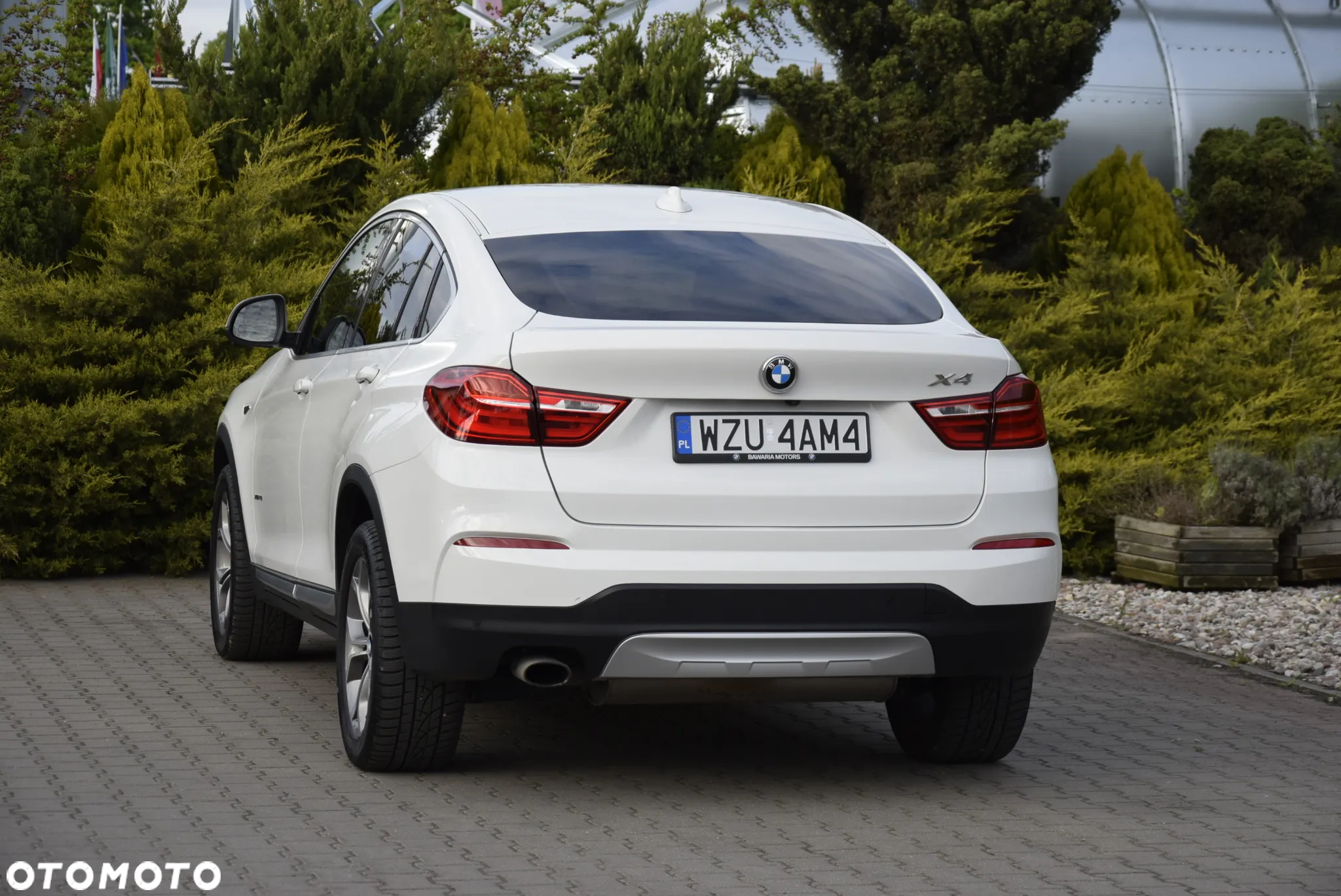 BMW X4 xDrive20i xLine - 30
