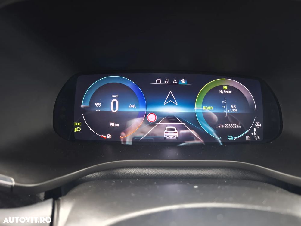 Renault Arkana E-TECH RS Line - 39