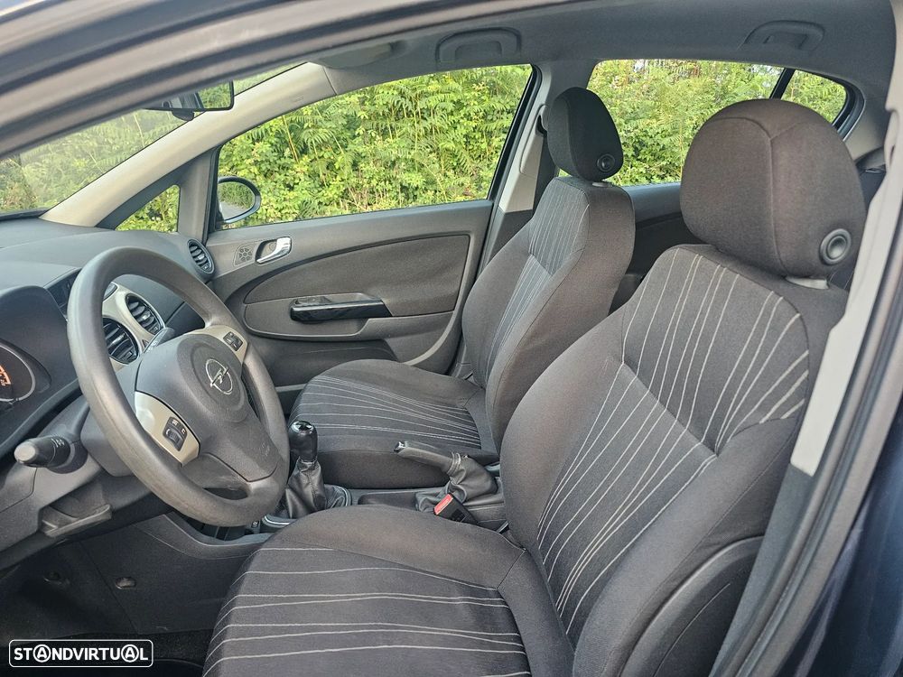Opel Corsa 1.3 CDTI Enjoy EcoFLEX - 11