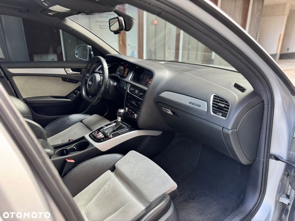 Audi S4 Limousine - 33