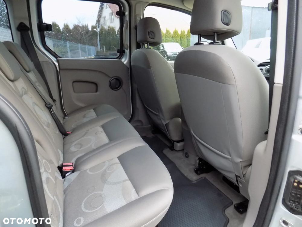 Renault Kangoo 1.5 dCi Helios - 18