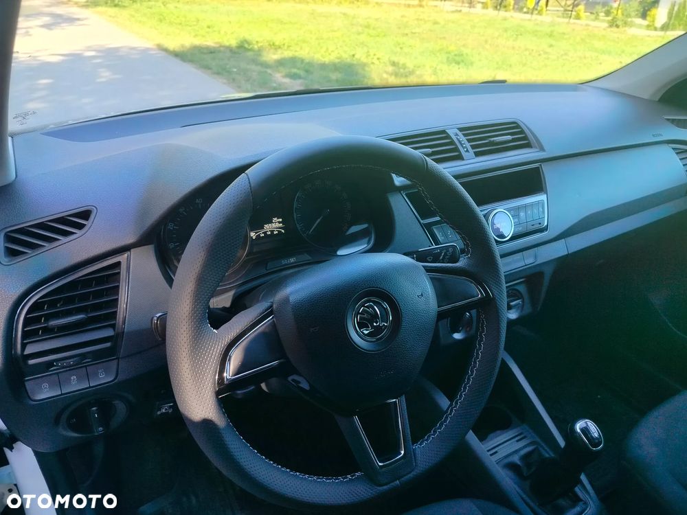 Skoda Fabia 1.0 Ambition - 12