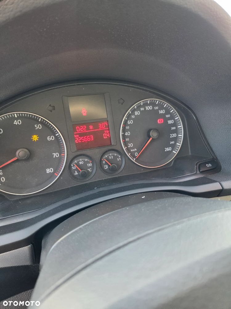 Volkswagen Golf 1.6 Trendline - 13