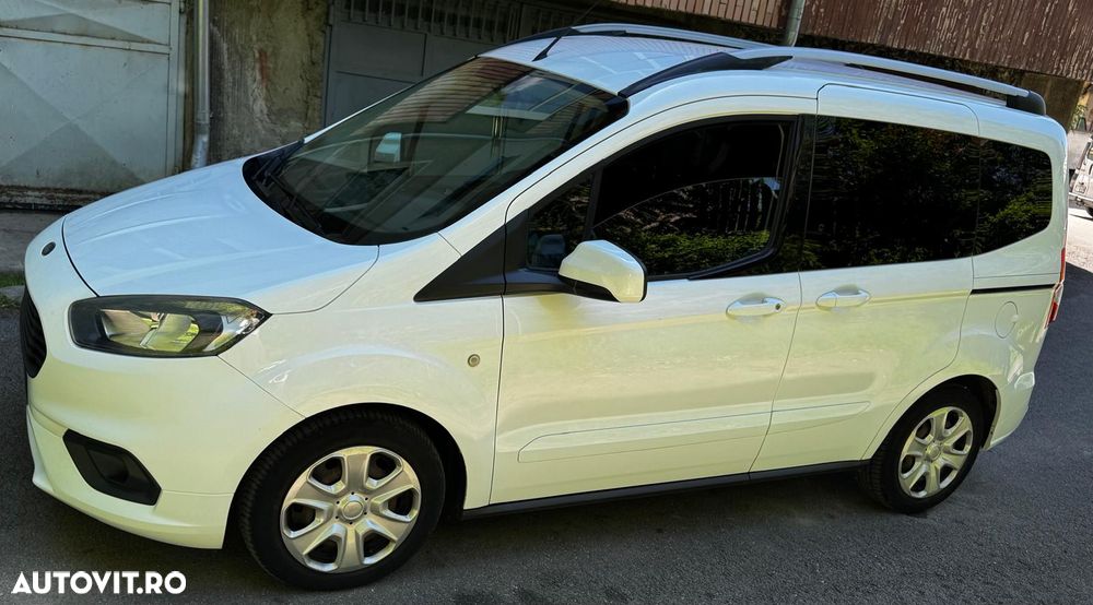 Ford Tourneo Courier 1.0 EcoBoost Trend - 2