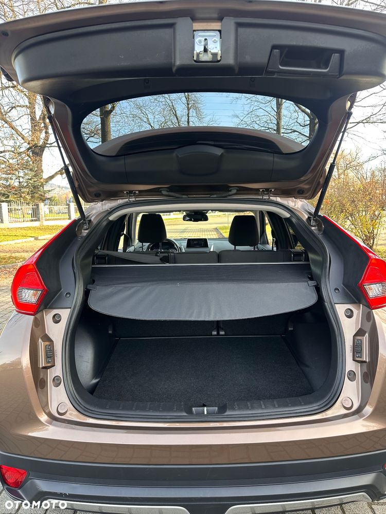 Mitsubishi Eclipse Cross 1.5 T GPF Inbusiness CVT - 18