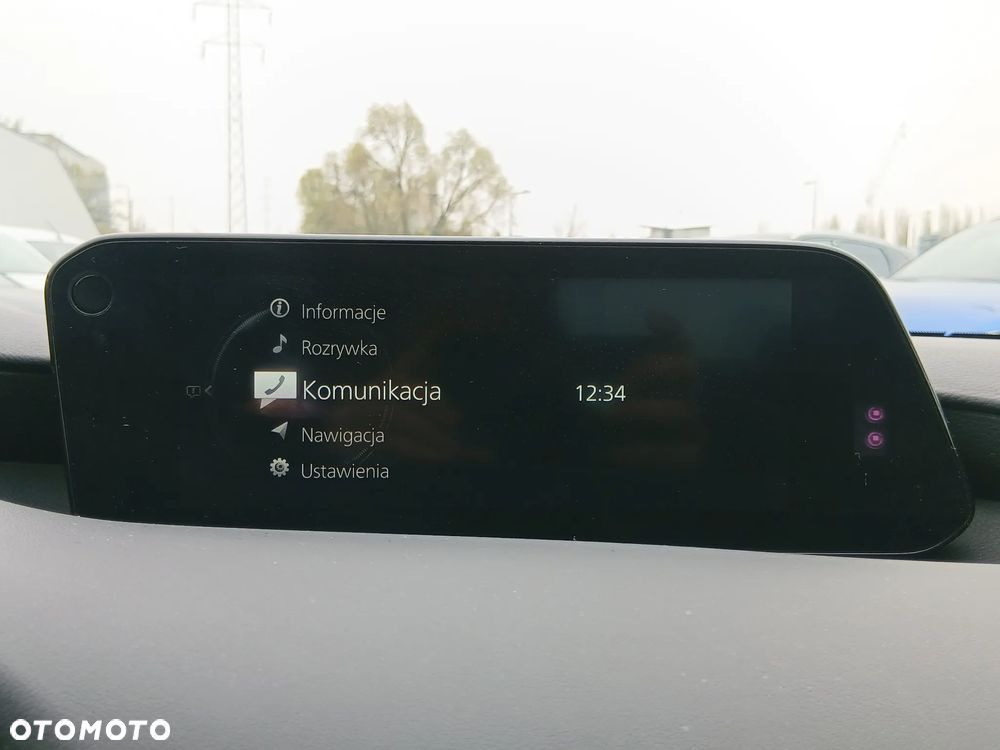 Mazda 3 2.0 mHEV Hikari - 15