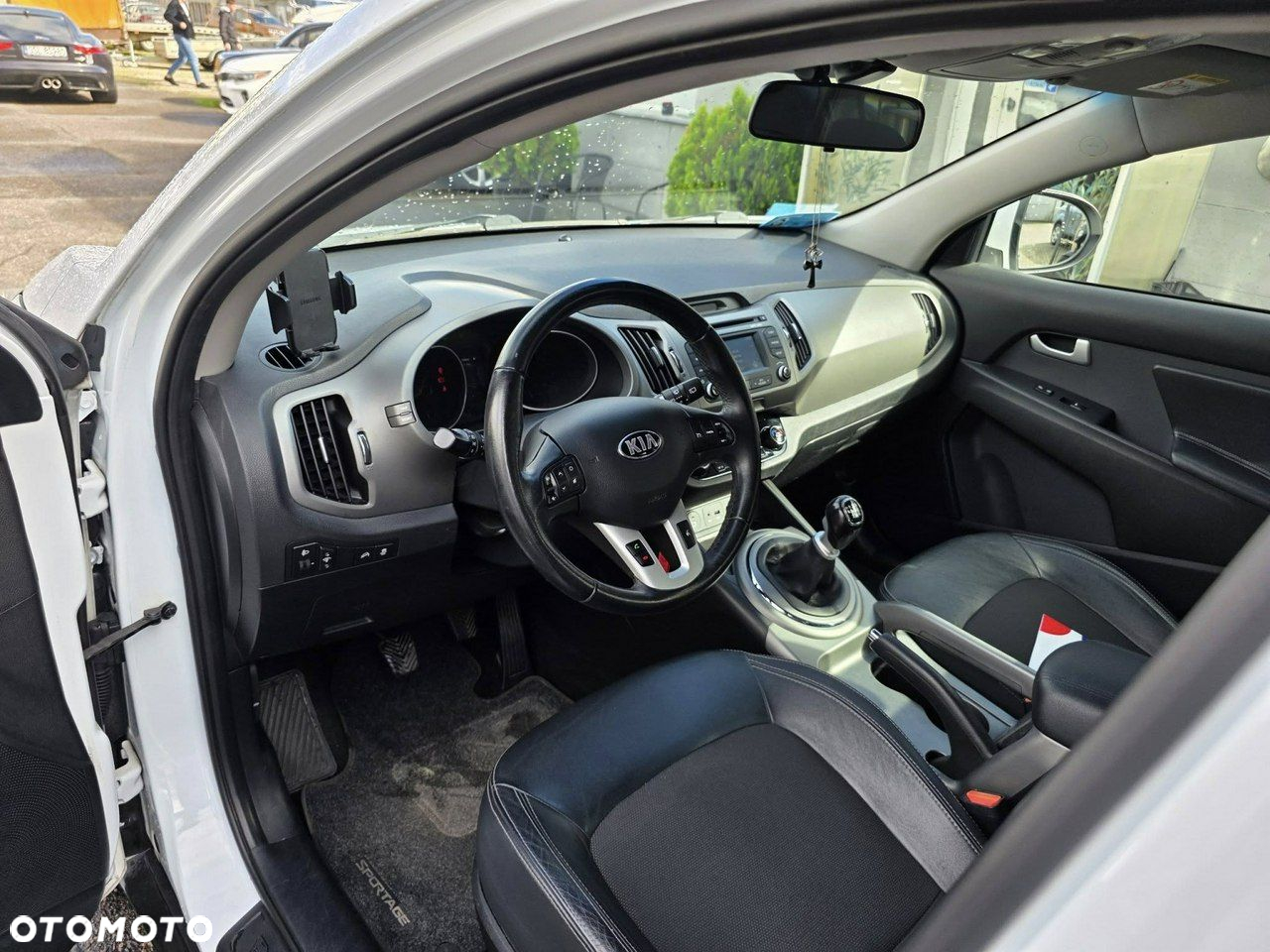 Kia Sportage 1.7 CRDI Business Line L 2WD - 8