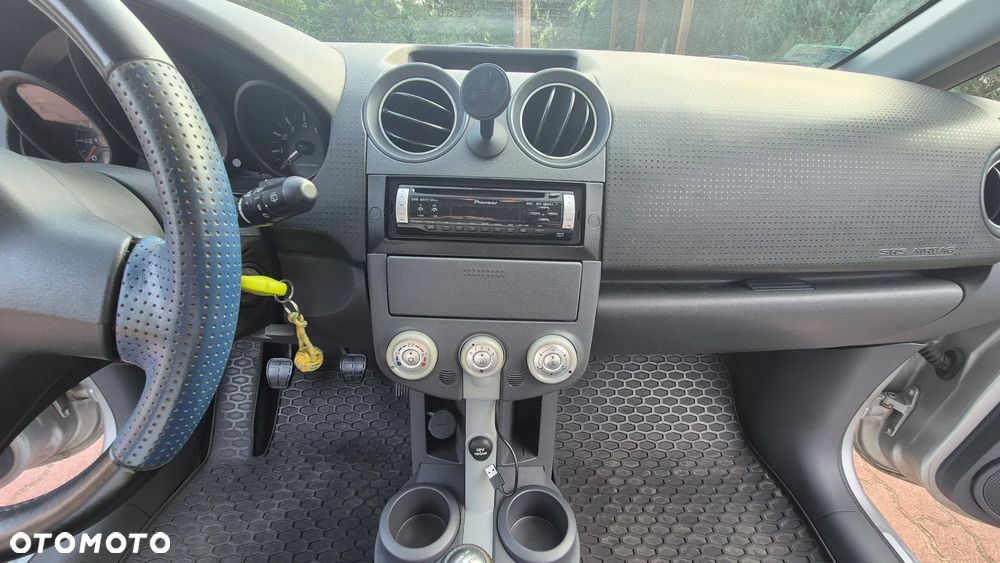 Mitsubishi Colt 1.1 Inform - 33
