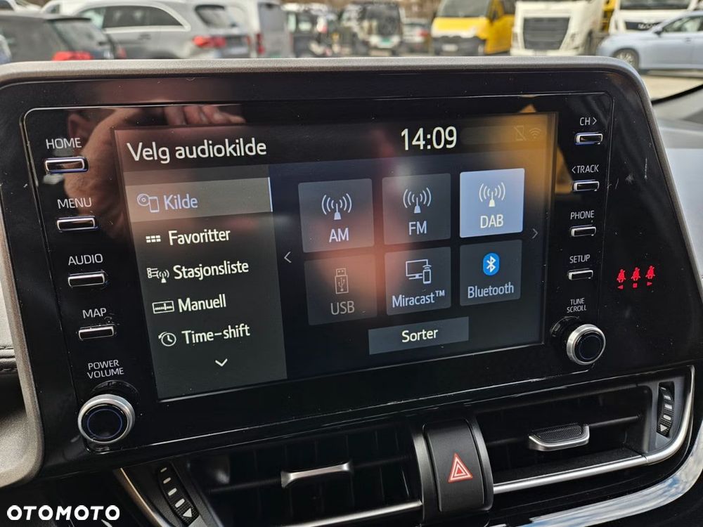 Toyota C-HR 1.8 Hybrid Prestige - 30