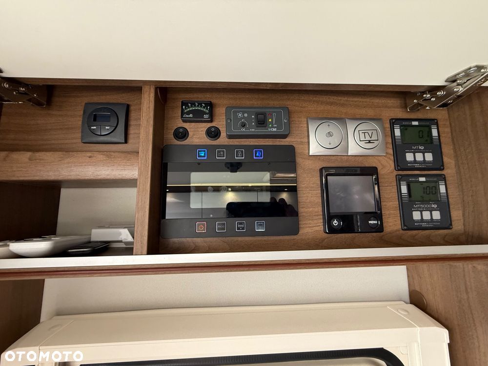 Frankia F-Line I 890 - 28