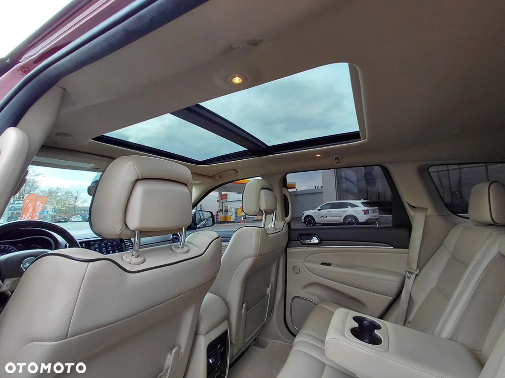 Jeep Grand Cherokee 3.6 V6 Overland - 24