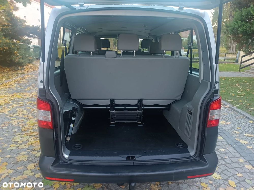 Volkswagen Transporter T5 TDI L1H1 - 13