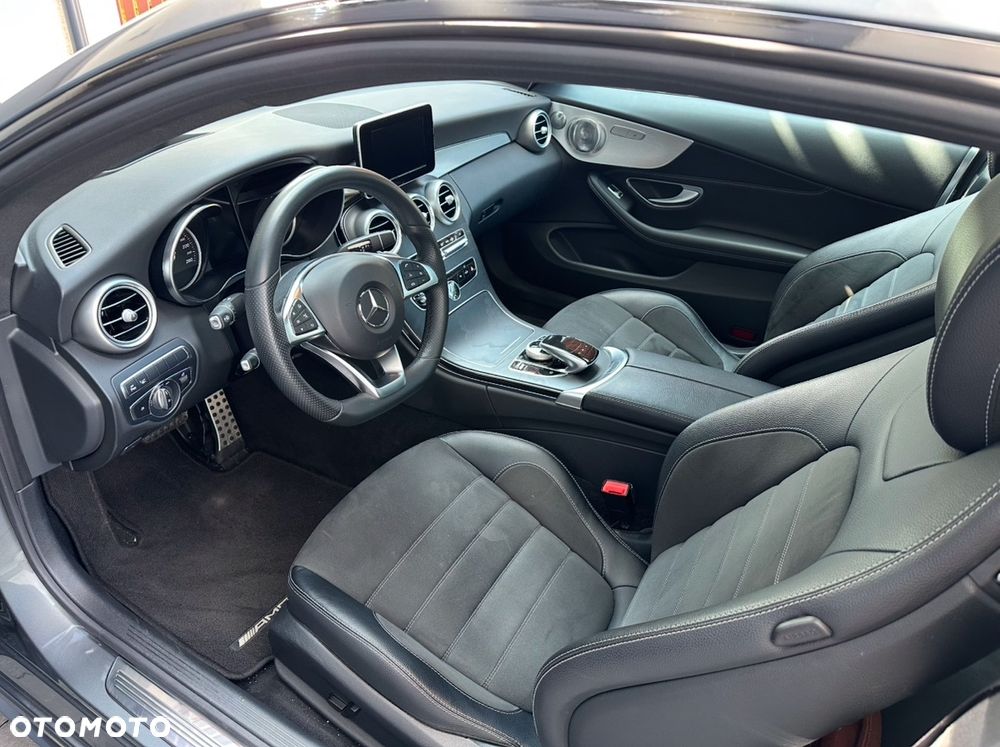 Mercedes-Benz Klasa C 250 9G-TRONIC - 27
