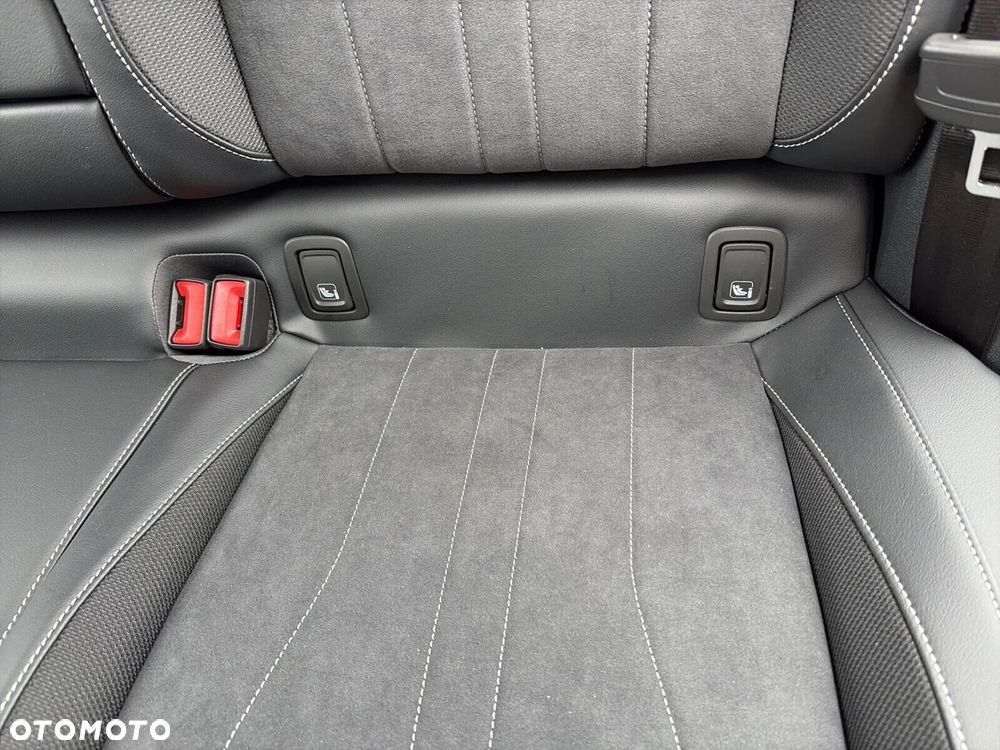 Volkswagen T-Roc 1.5 eTSI Style DSG - 26