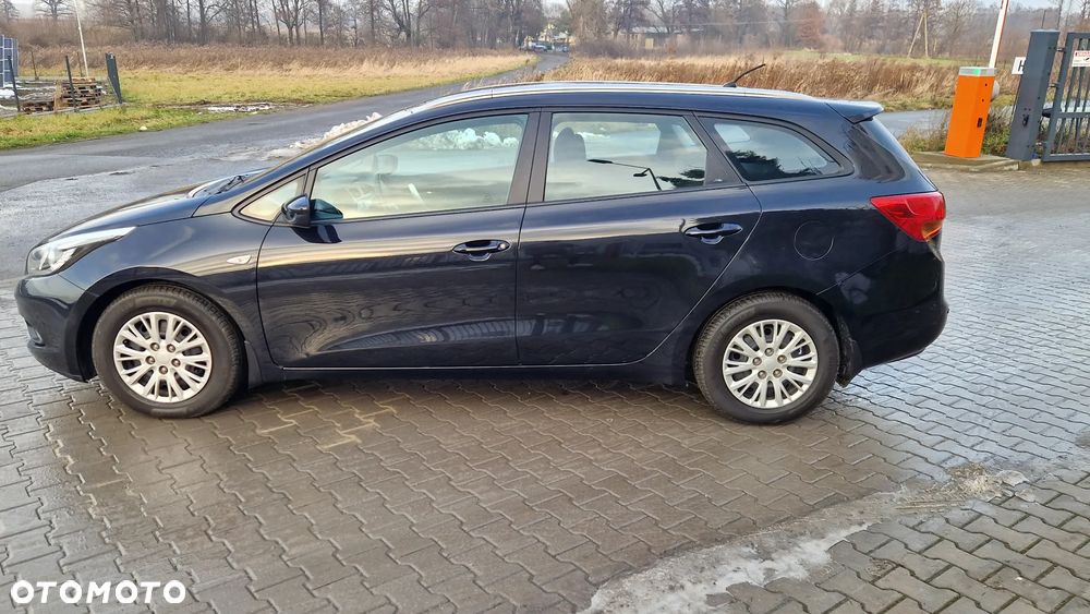 Kia Ceed 1.6 GDI Platinum Edition - 8