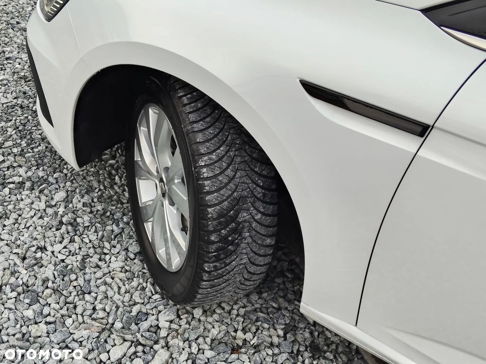 Renault Megane BLUE dCi 115 LIMITED - 7