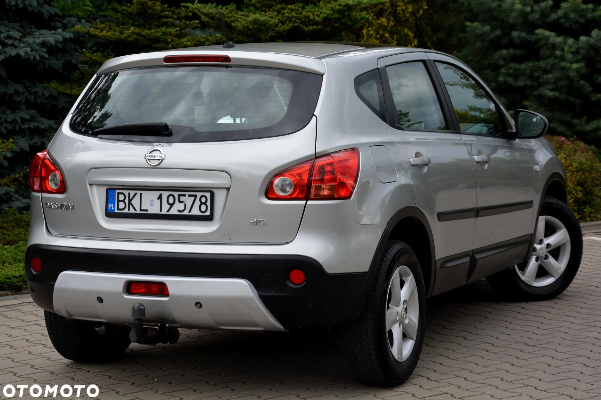 Nissan Qashqai 2.0 dCi Lounge - 4