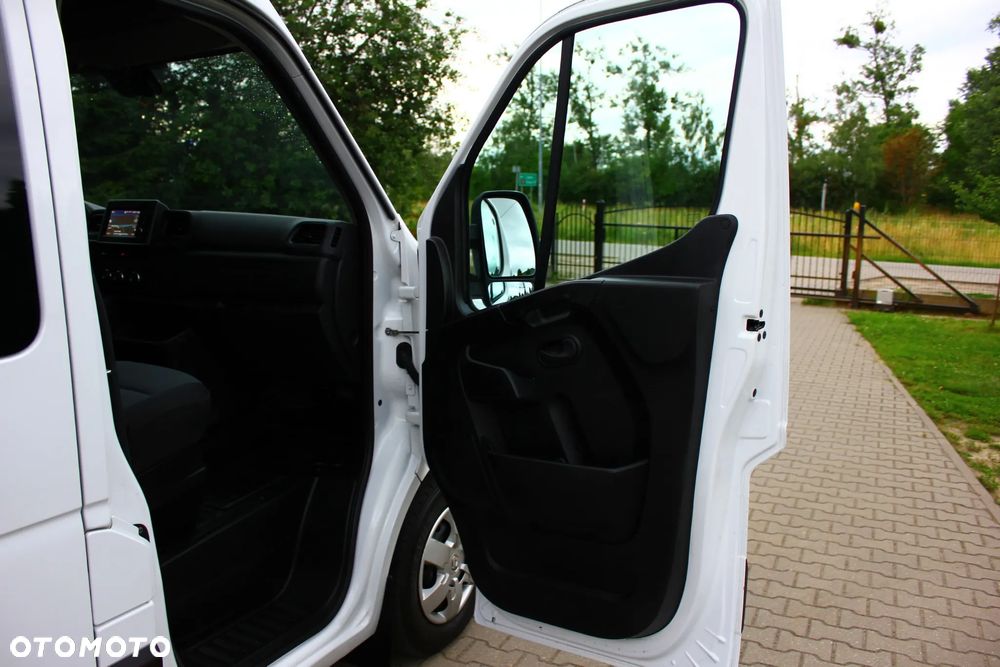 Renault Master 2.3 DCI 150KM BRYGADÓWKA 7 OSOBOWA +PAKA NAVIGACJA +KAMERA COFANIA  FV23% - 27